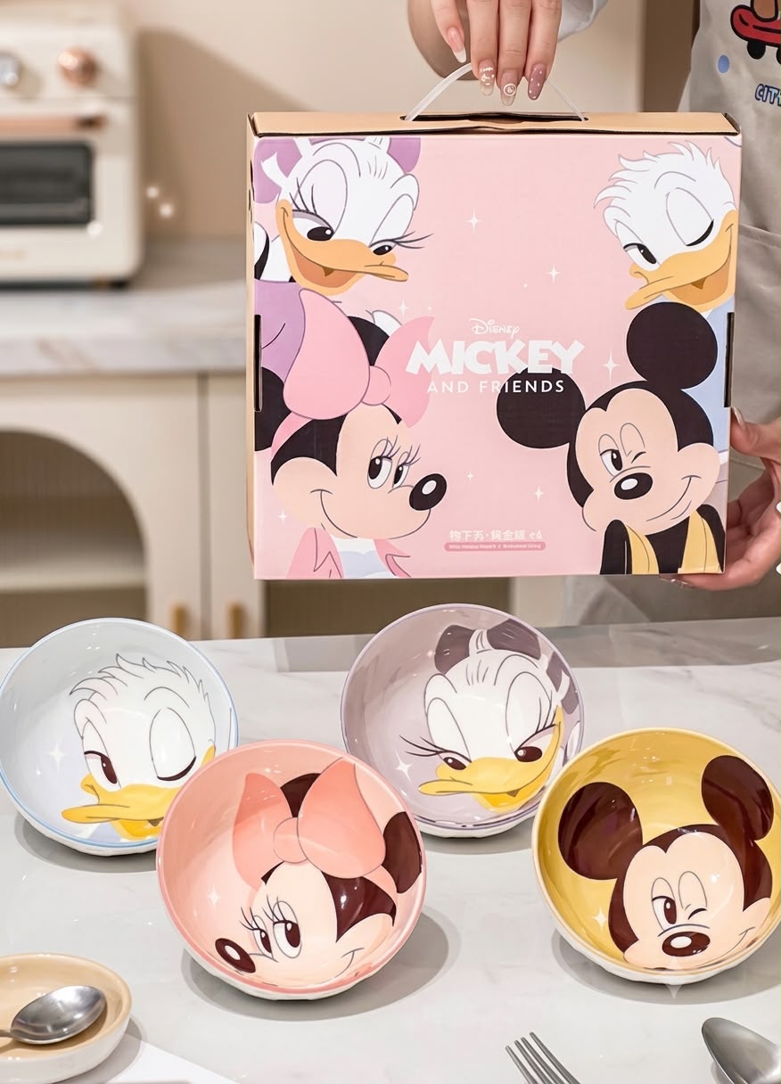Disney Mickey & Friends Ceramic Bowl (Set of 4)