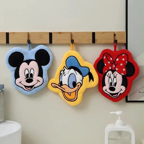 Mickey & Friends Hand Towel